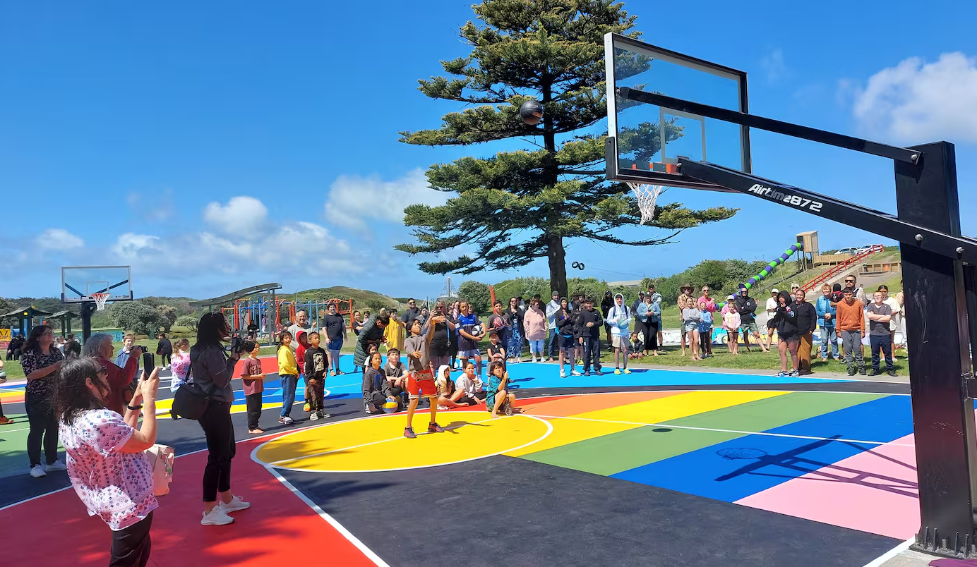 Castlecliff basketball court painted in bright colours