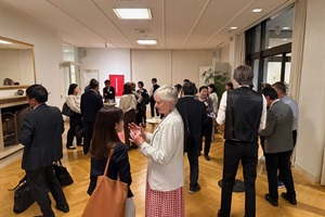 Whanganui school presents at NZ embassy in Tokyo