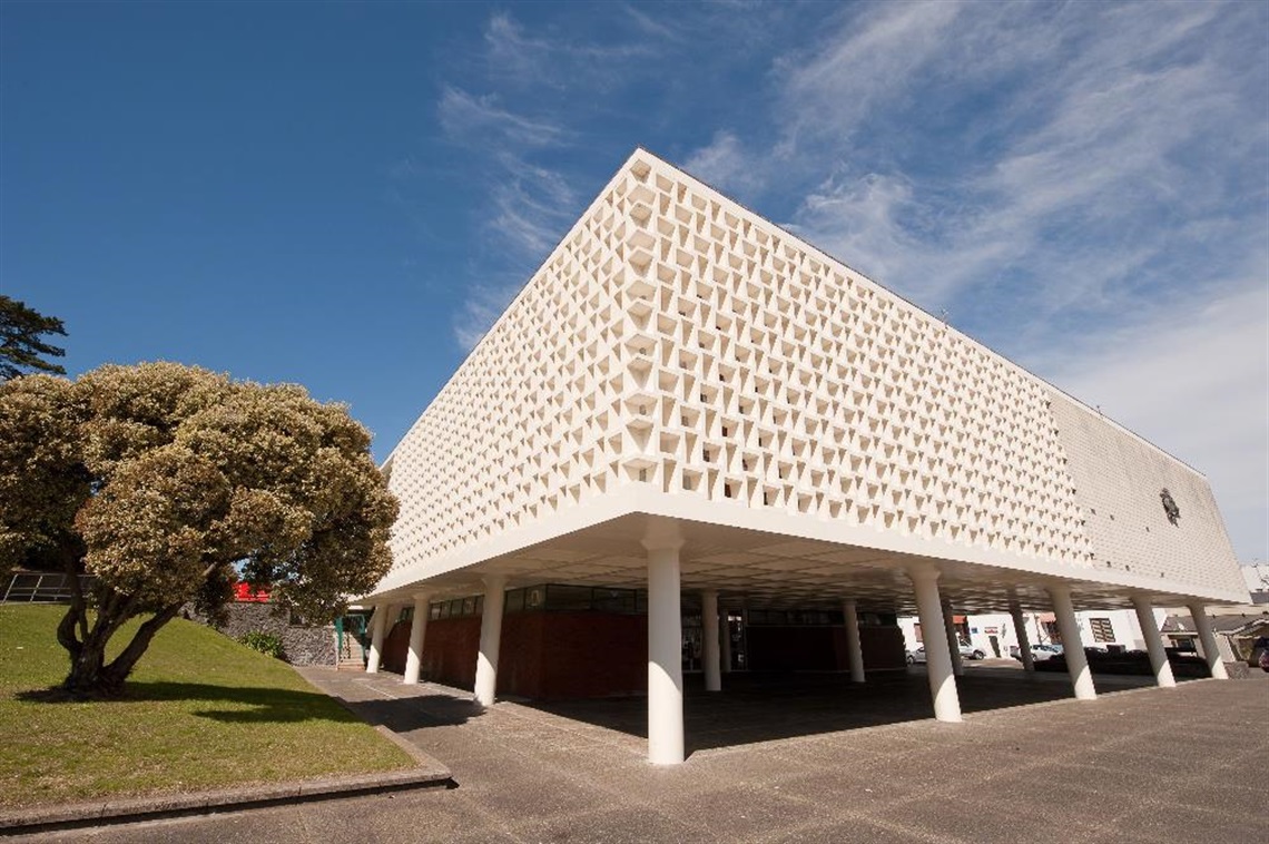 War-Memorial-Hall-And-Conference-Centre